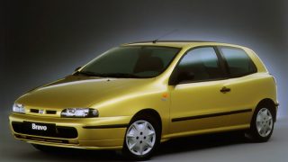 フィアット ブラーヴォ/ブラーヴァ (’95-’01):日本ではブラーヴォをブラビッシモの名で販売