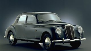ランチア アウレリア (’50-’58):アプリリアの後を継いだ初の戦後設計モデル