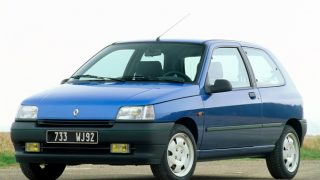 ルノー ルーテシア (初代 クリオⅠ ’90-’98):5の後継モデルとして登場しカーオブザイヤーを受賞