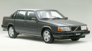 ボルボ 940 (’90-’98):740のビッグマイナーチェンジ版として登場