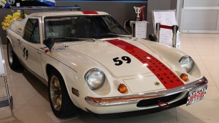 ロータス ヨーロッパ (46/54/74 ’66-’75):ライトウエイトスポーツ初のミッドシップ車