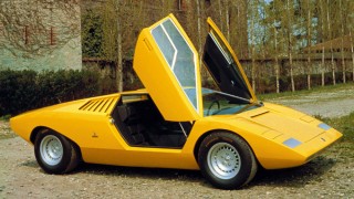 ランボルギーニ カウンタック LP500 (’71):衝撃的なショー発表も、そのままでは量産には至らず