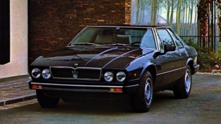 マセラティ キャラミ (’76-’83):デ・トマソ体制下で急遽開発された2+2クーペ