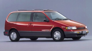 日産 クエスト (初代 V40 ’93-’98):米国工場生産のプレミアム・ミニバン