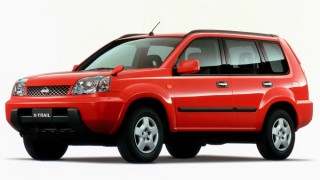 日産 エクストレイル (初代 T30 ’00-’07):オフロード性能と快適性を併せ持つSUVとして誕生