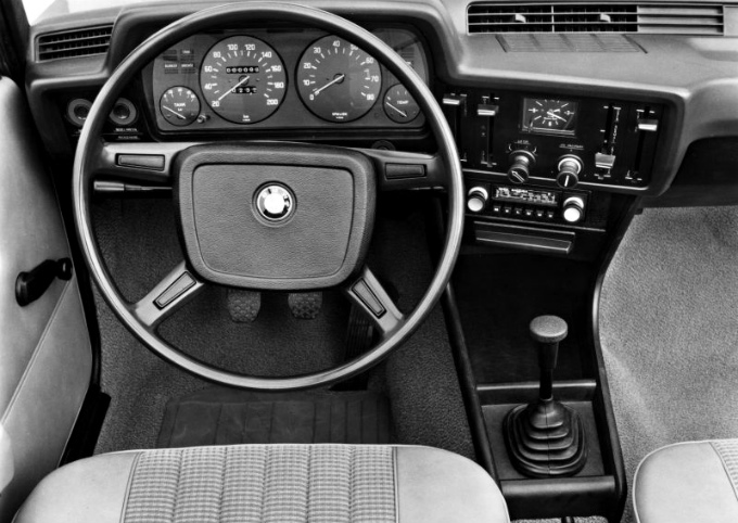 BMW 3シリーズ 2Dr 1975