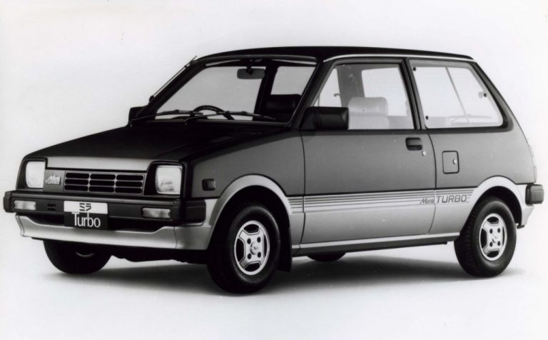 Daihatsu mira l55