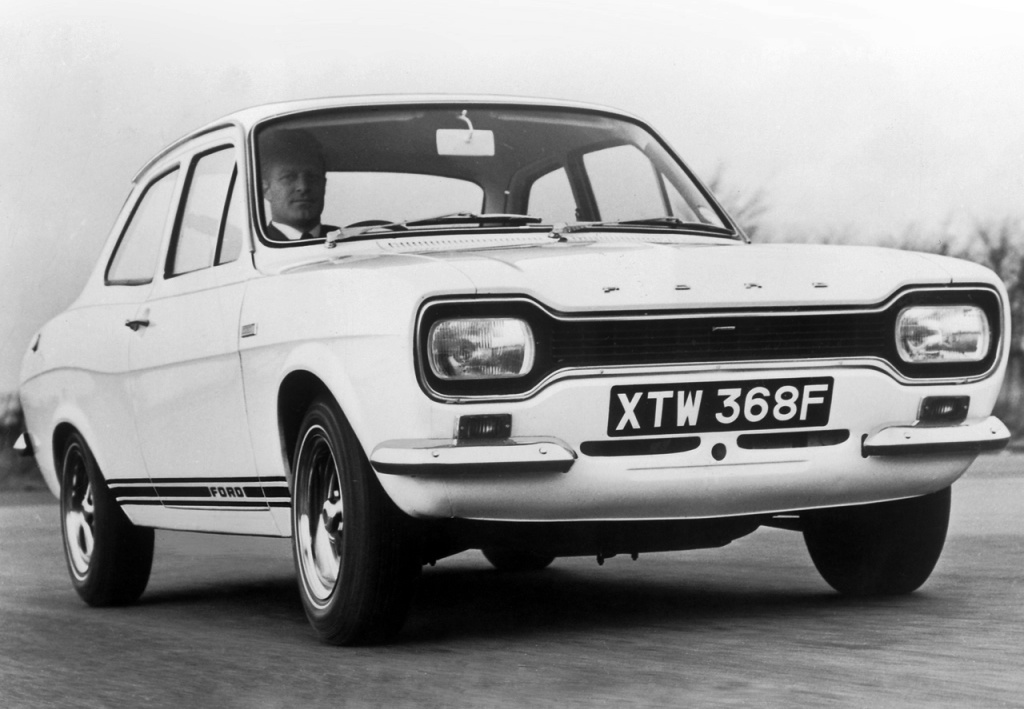 フォード エスコート マーク1 1968 1974 アングリアの後継モデルとして誕生した小型車 ビークルズ