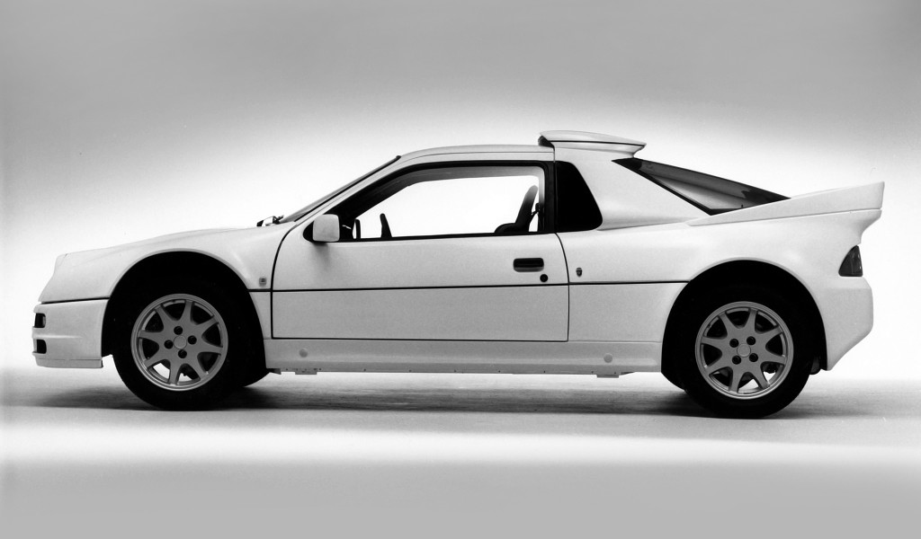フォード Rs0 1984 1986 ラリー競技参戦のために誕生したホモロゲーションモデル ビークルズ