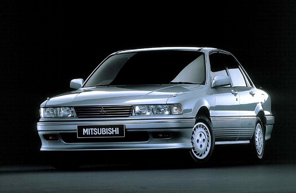 三菱 ギャラン 6代目 1987 1992 Sのサブネームを外しフルタイム4wd車を設定 E3 ビークルズ
