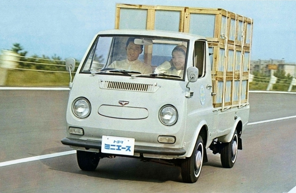 トヨタ ミニエース 1967 1975 初代パブリカをベースにした小型商用車 Up100 ビークルズ
