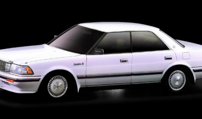 トヨタ クラウン (8代目 S13 1987-1999):エアサスペンション車やV8エンジン車を設定